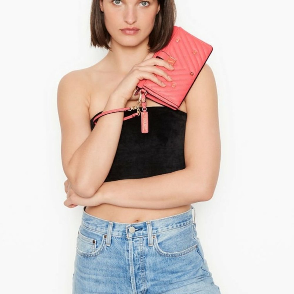 Victoria’s Secret The Victoria Convertible Crossbody NWT - Picture 4 of 4